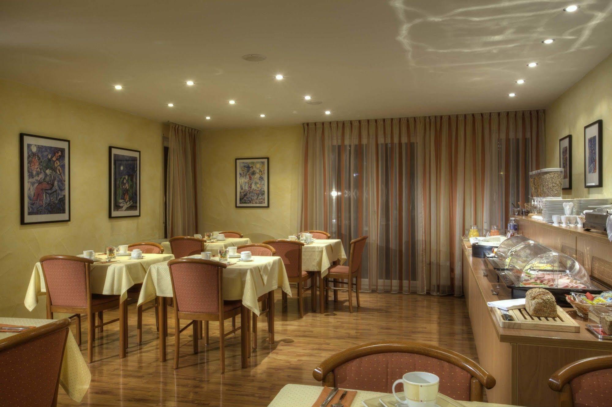 Hotel Zur Muehle Urbach  Luaran gambar